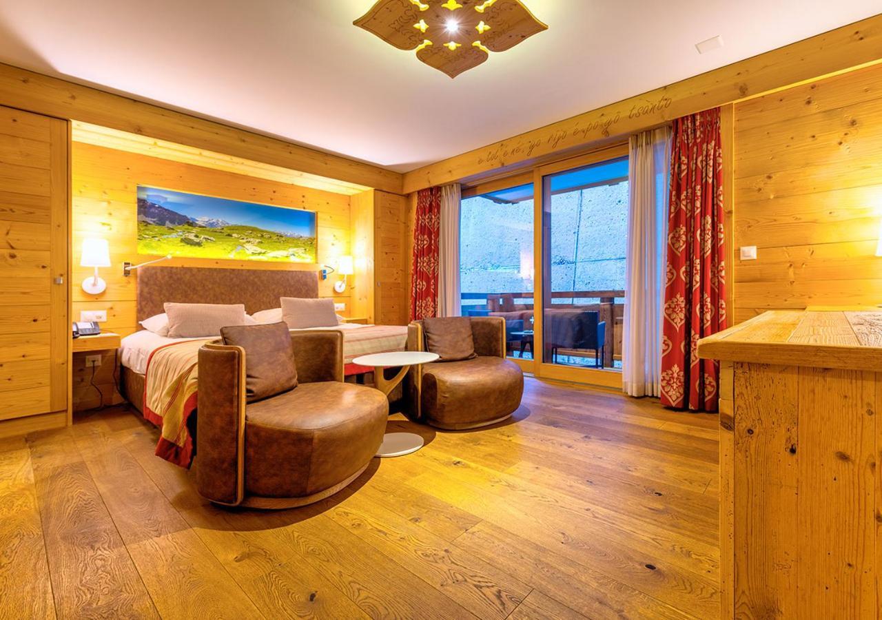 Nendaz 4 Vallees & Spa 4* Superior Εξωτερικό φωτογραφία