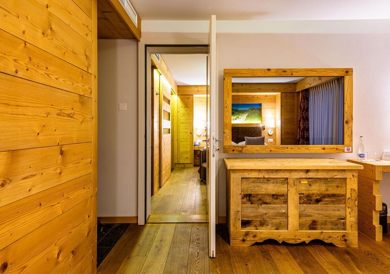 Nendaz 4 Vallees & Spa 4* Superior Εξωτερικό φωτογραφία